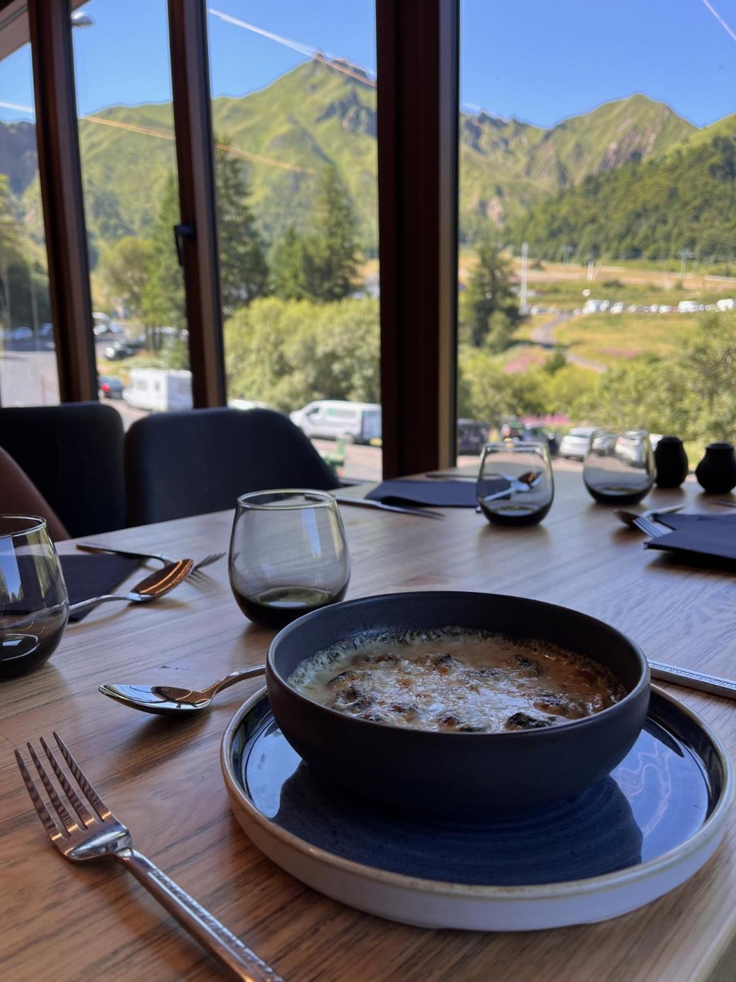 Hotel Du Puy Ferrand , Restaurant La Table De L'Ours Le Mont-Dore Εξωτερικό φωτογραφία